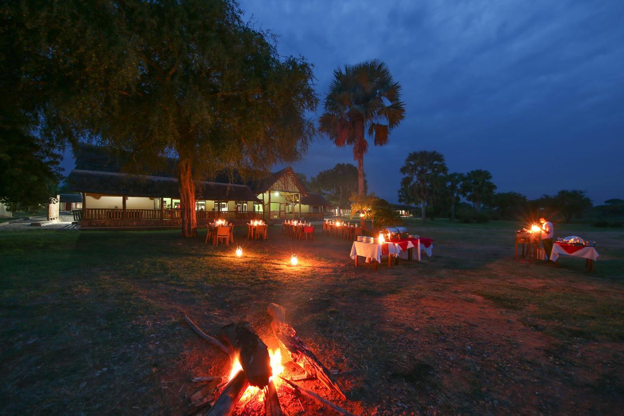 Pakuba Safari Lodge Nwoya Ngoại thất bức ảnh
